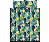 Toucan tropical leaves design pattern Quilt Bed Set