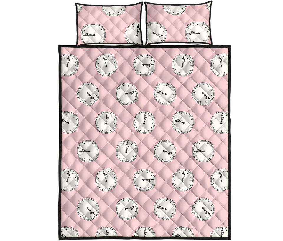 Clock pattern pink blackground Quilt Bed Set