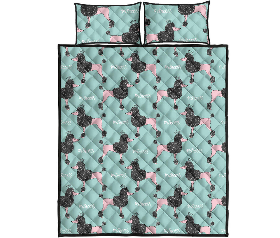 poodle dog green background Quilt Bed Set