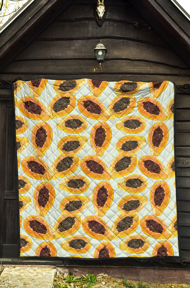 Watercolor Papaya Pattern Premium Quilt