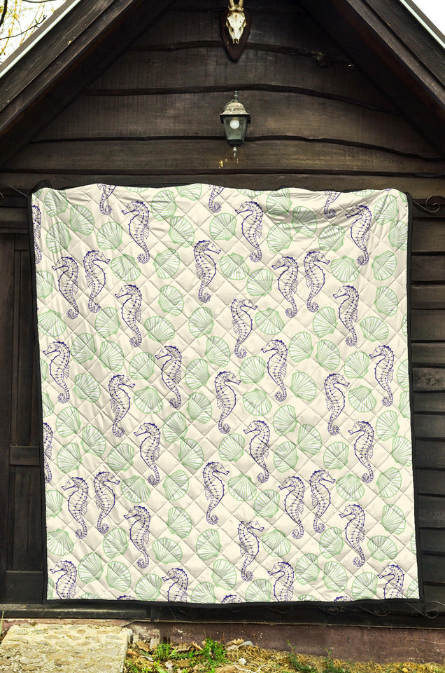 Seahorse Shell Pattern Premium Quilt