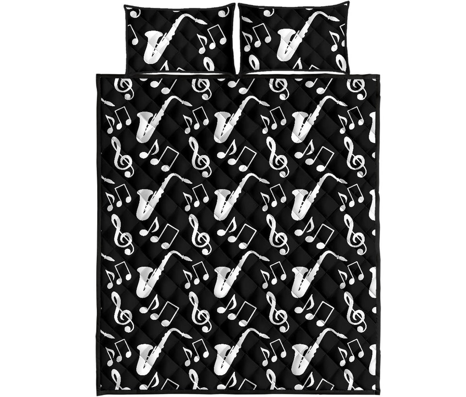 Saxophone music notes treble clef black white theme Quilt Bed Set