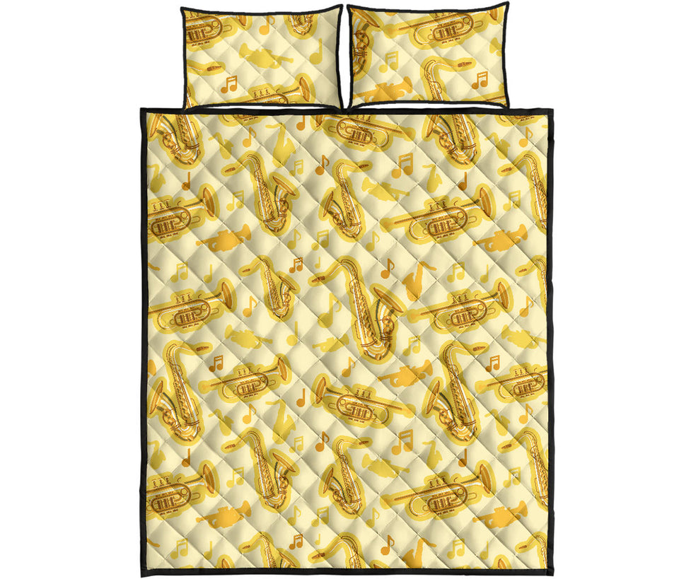 Saxophone cornet pattern yellow background Quilt Bed Set