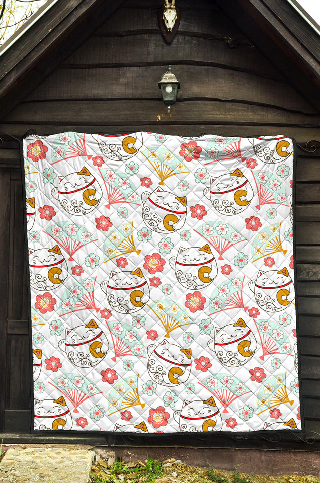 Maneki Neko Lucky Cat Fan Sakura Premium Quilt