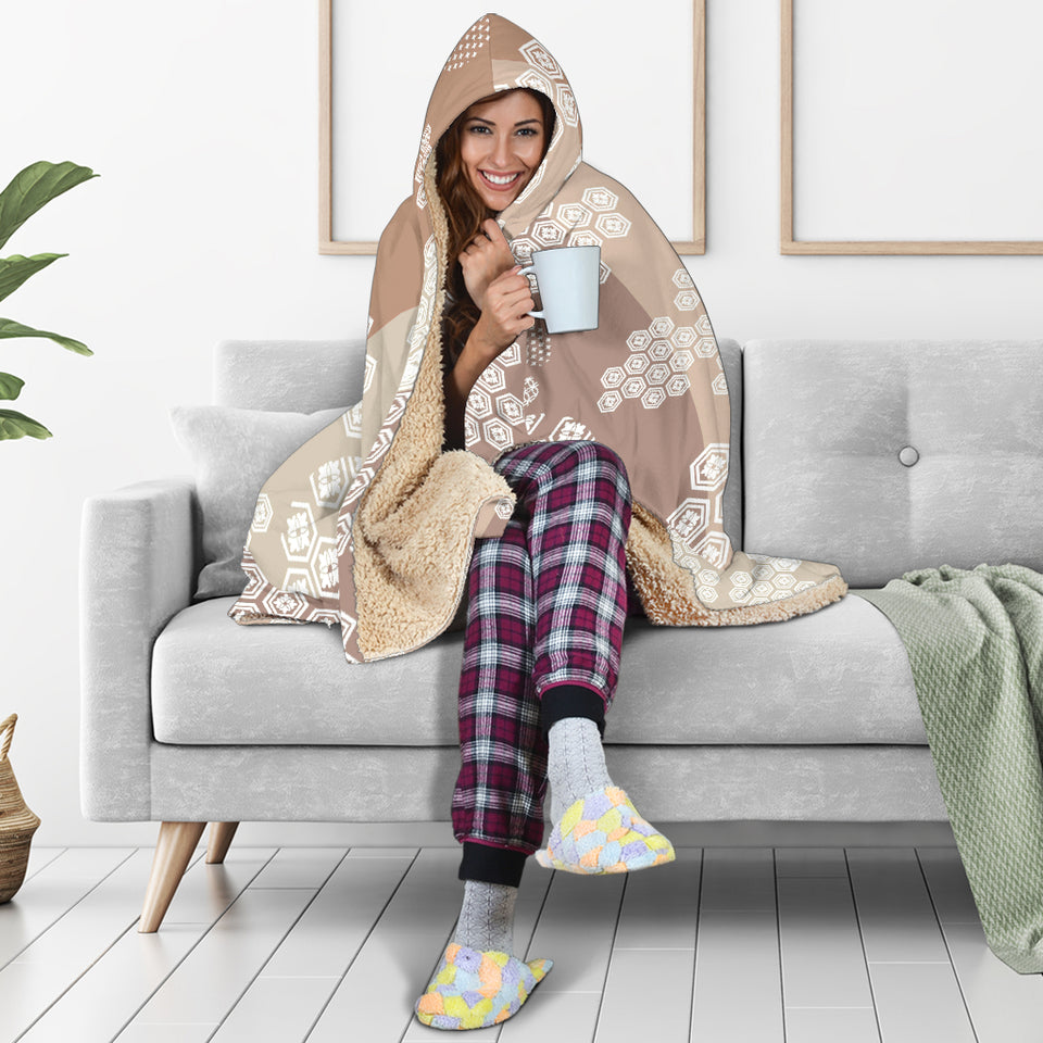 Beautiful Hexagon Japanese  Pattern Hooded Blanket