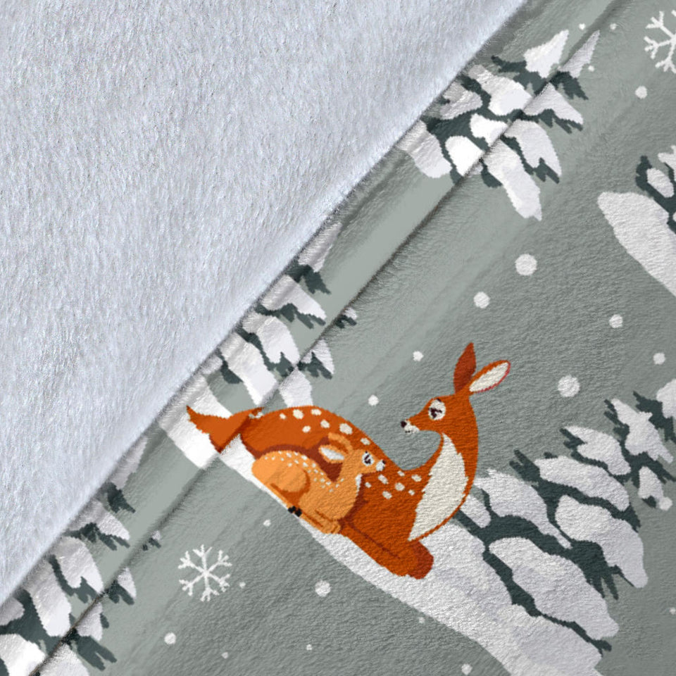 Beautiful Deers Winter Christmas Premium Blanket