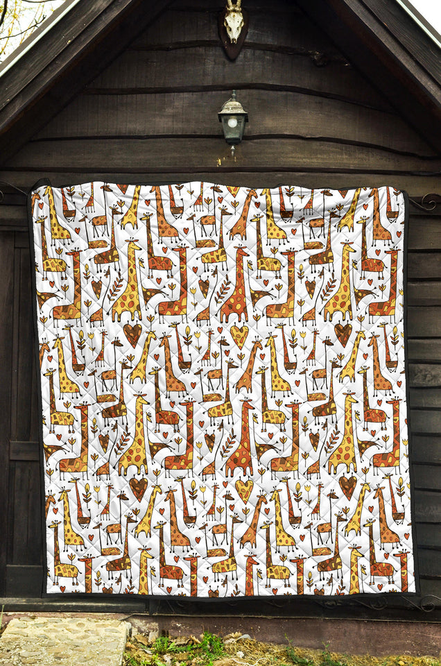 Giraffe Pattern Print Design 04 Premium Quilt