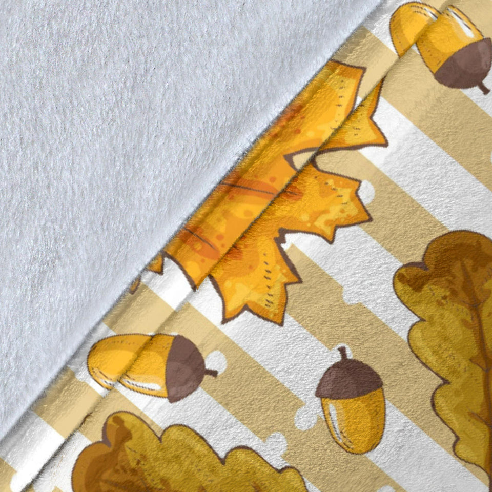 Maple Leaf Oak Leaf Acorns Beige Striped Background Premium Blanket
