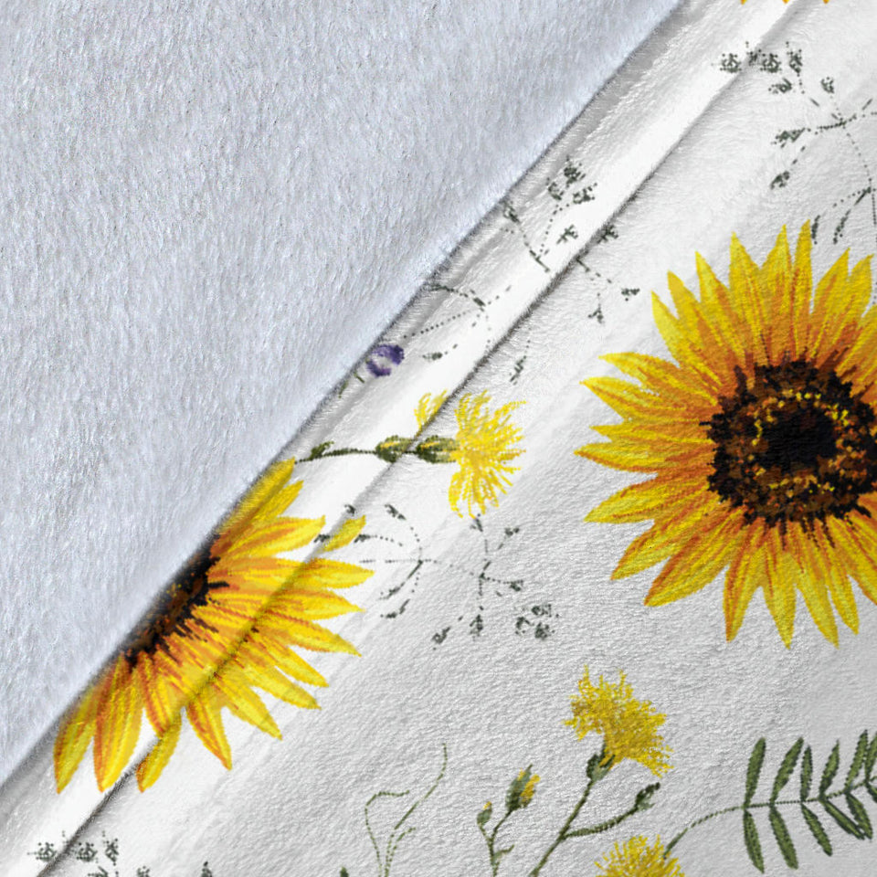 Beautiful Sunflowers Pattern Premium Blanket