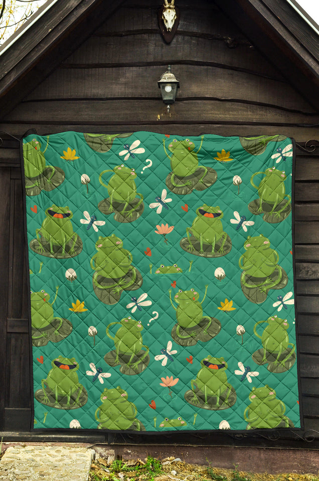 Cute Frog Dragonfly Design Pattern Premium Quilt