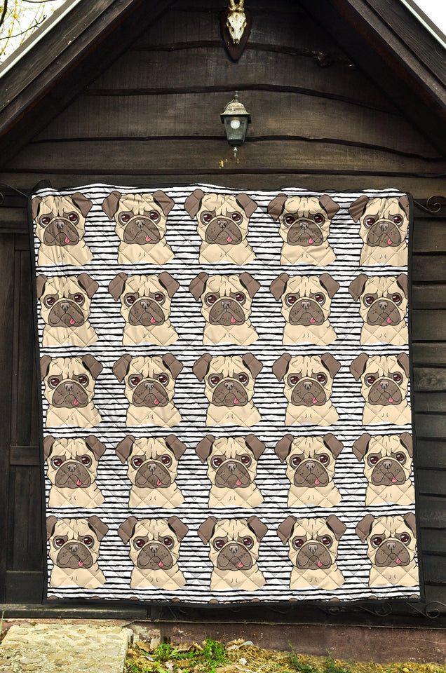 Happy Pug Pattern Premium Quilt