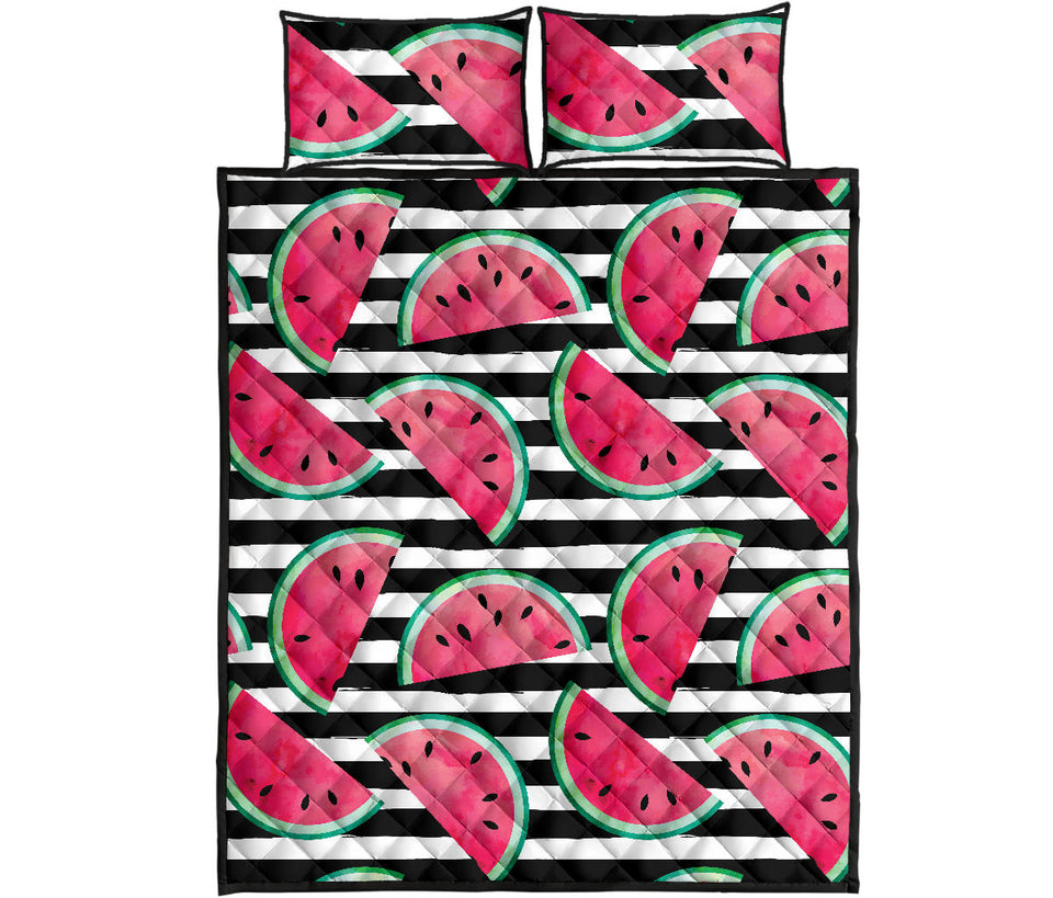 Watercolor paint textured watermelon pieces Quilt Bed Set