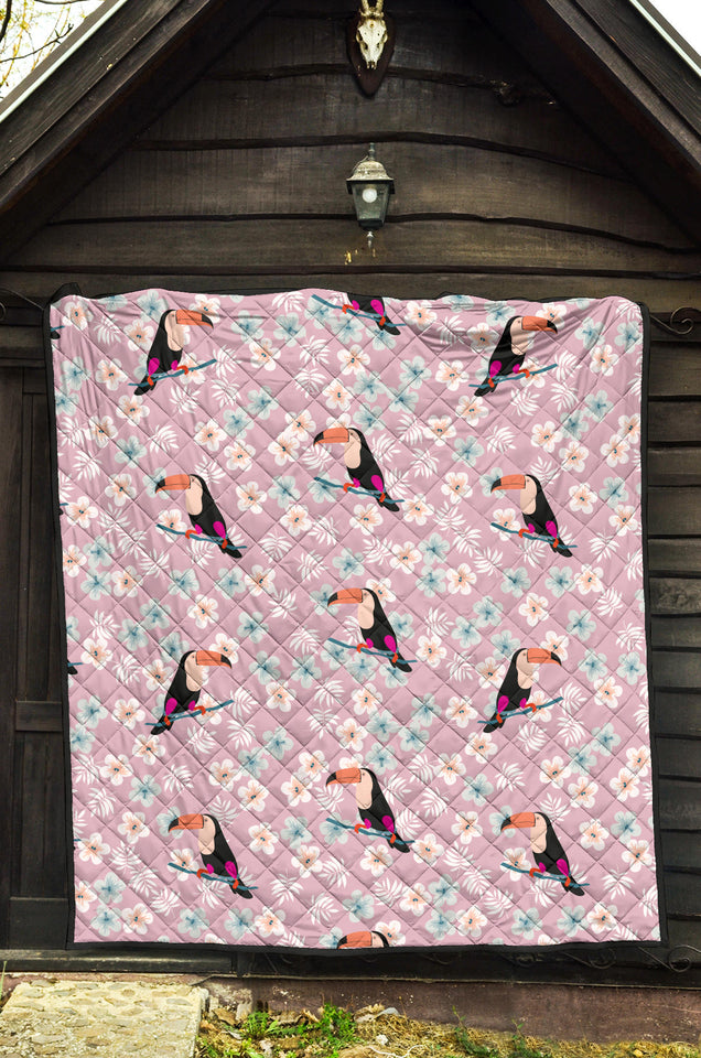 Beautiful Toucan Flower Leaves Premium Quilt