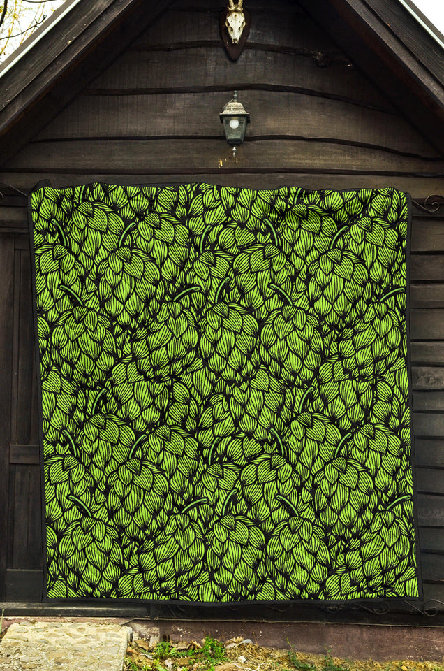 Green Hop Pattern Premium Quilt