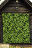 Green Hop Pattern Premium Quilt