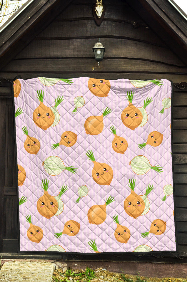 Cute Onions Smiling Faces Purple Background Premium Quilt