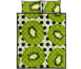kiwi black dot background Quilt Bed Set