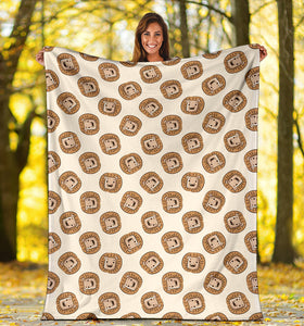 Lion Pattern Print Design 01 Premium Blanket