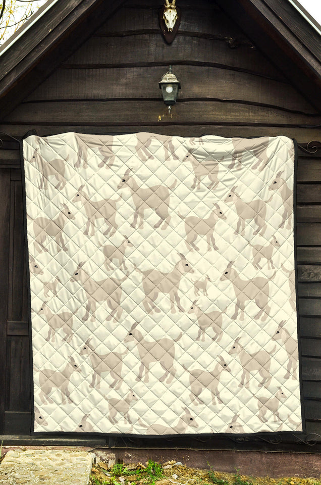 Little Young Goat Pattern Premium Quilt