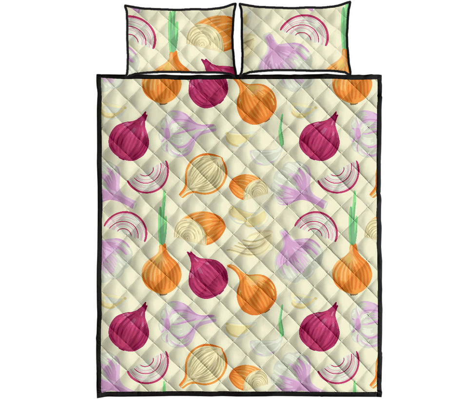 Onion garlic white red pattern Quilt Bed Set