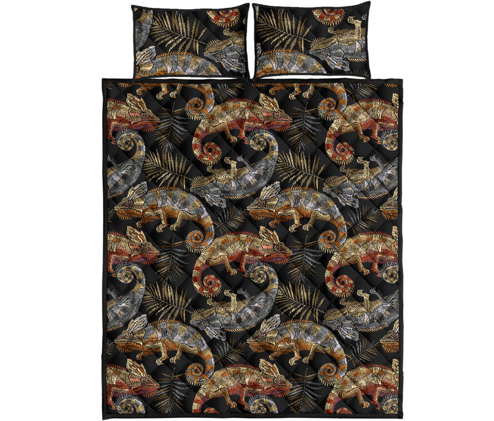 Chameleon lizard tropical leaves palm tree Quilt Bed Set