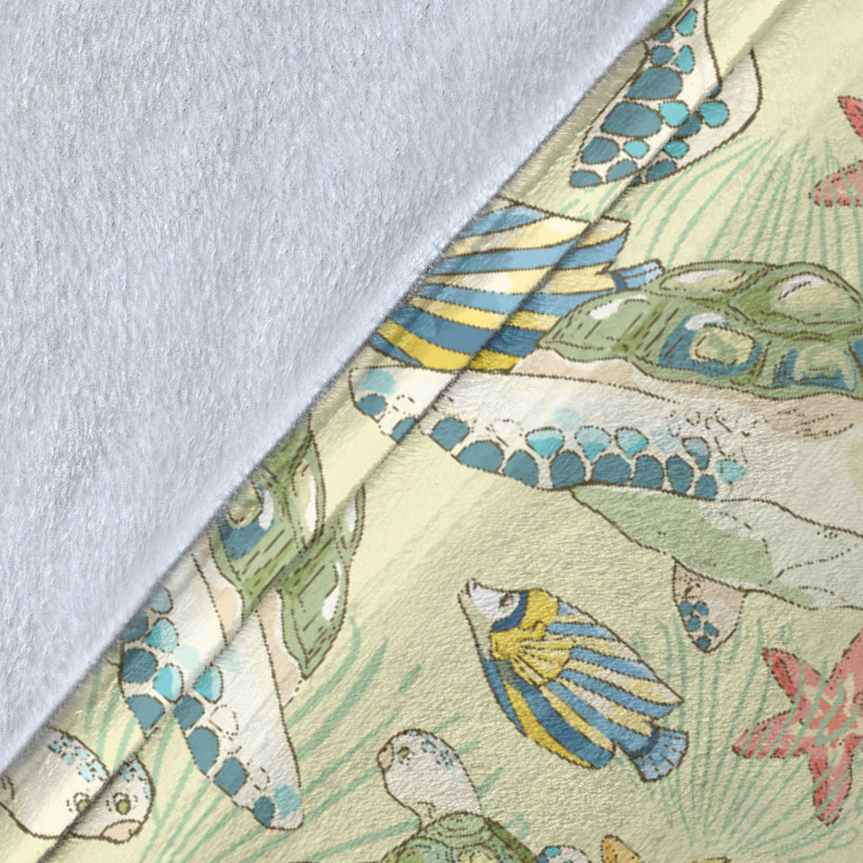 Hand Drawn Sea Turtle Fish Pattern Premium Blanket