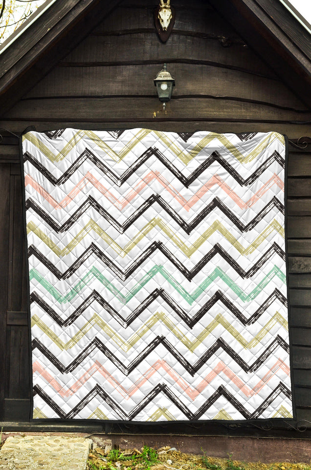 Zigzag  Chevron Paint Pattern Premium Quilt