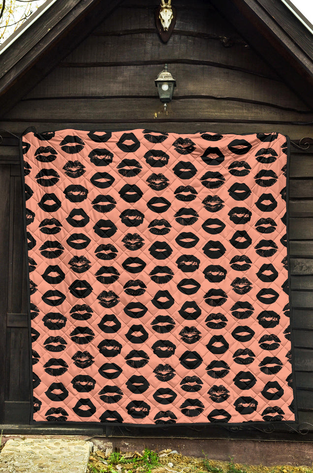 Lips Pattern Print Design 02 Premium Quilt