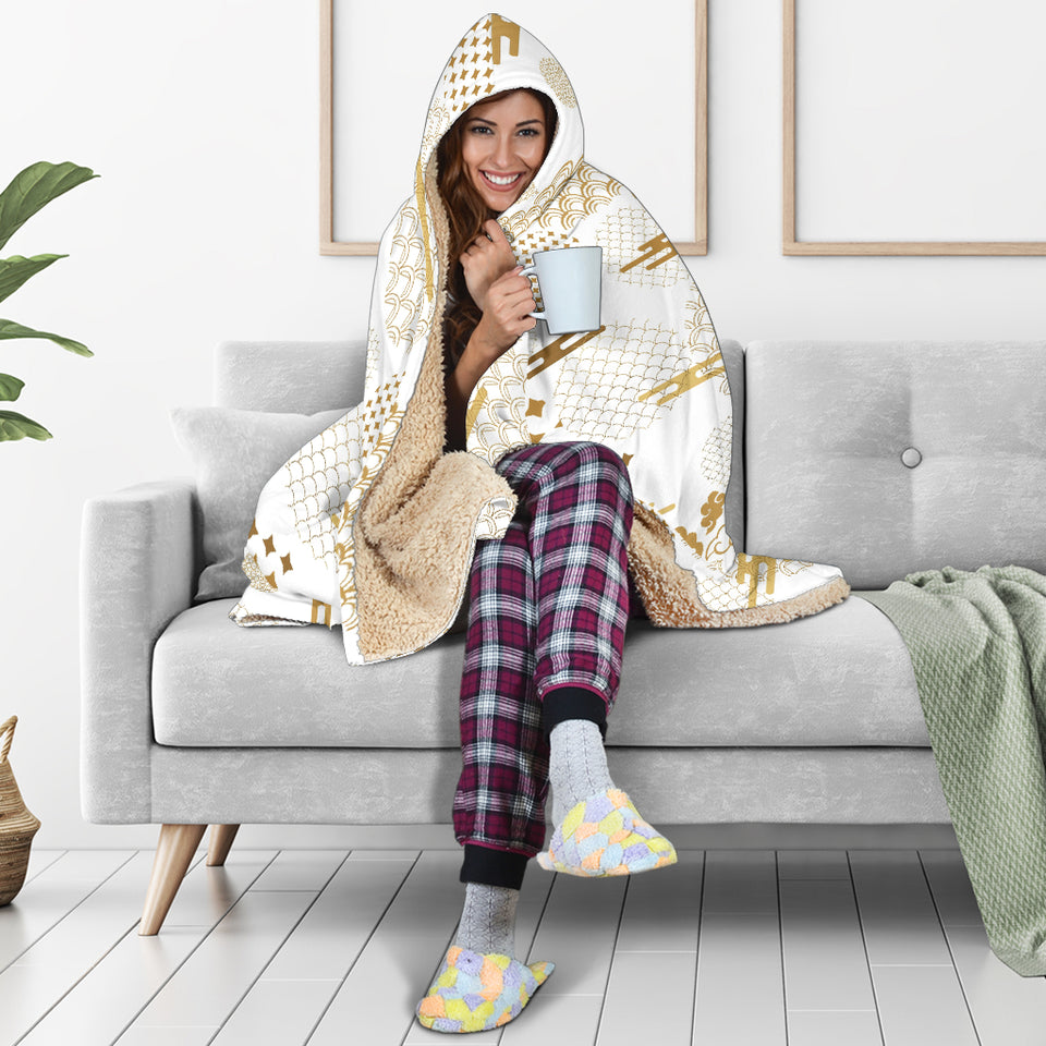 Beautiful Gold Japanese Pattern Hooded Blanket