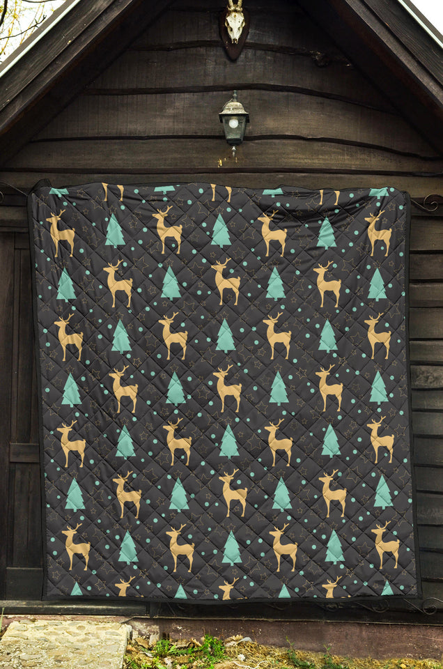 Deers Star Tree Pattern Premium Quilt