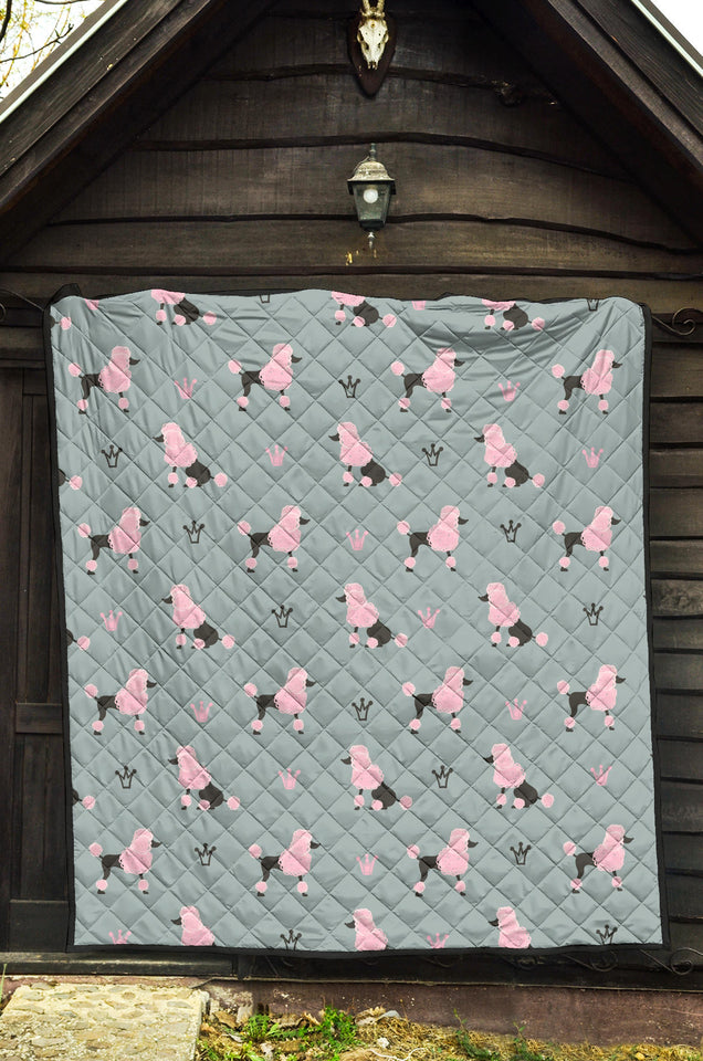 Poodle Dog Pattern Premium Quilt