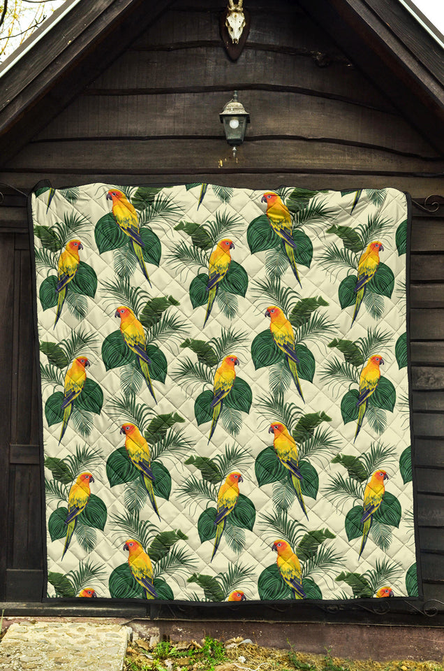 Beautiful Parrot Palm Leaves Pattern Premium Quilt