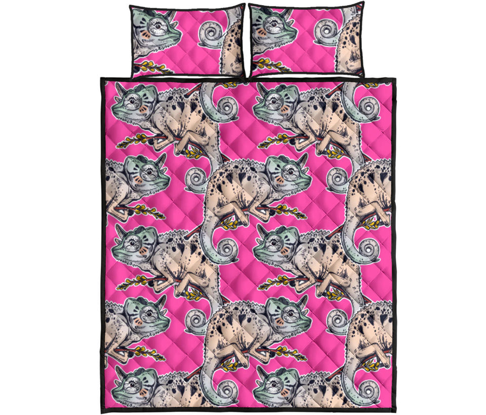 Chameleon lizard pattern pink background Quilt Bed Set