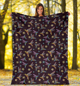 Hummingbird Pattern Print Design 04 Premium Blanket