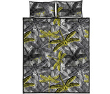 Hand drawn dragonfly pattern Quilt Bed Set