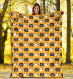 English Bulldog Pattern Print Design 04 Premium Blanket