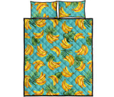 Banana Palm Leaves pattern background Quilt Bed Set