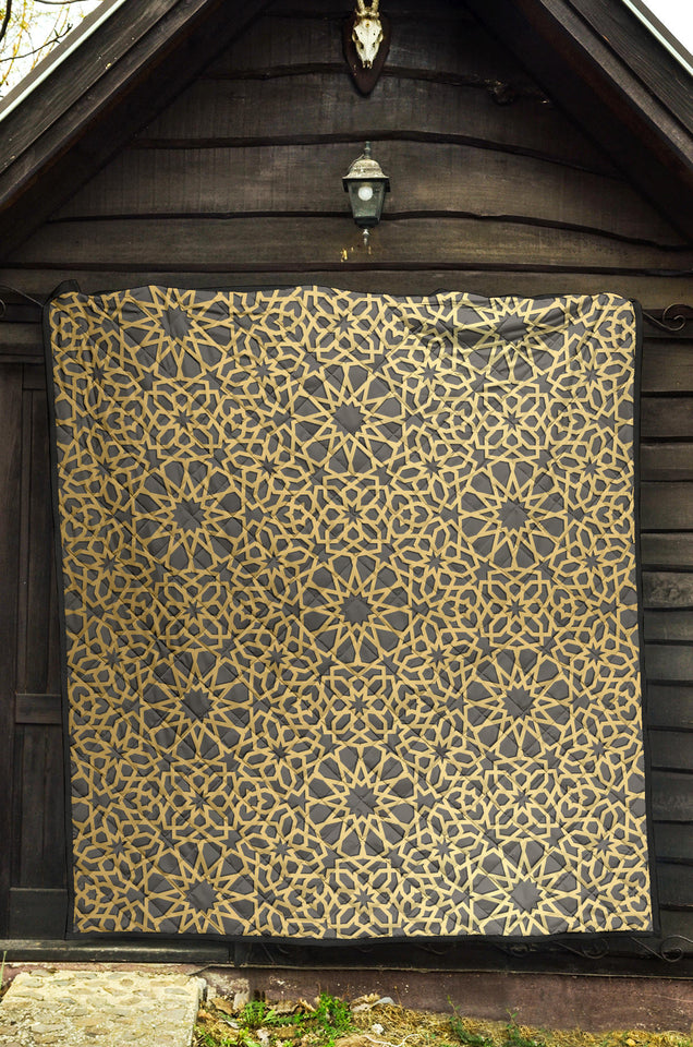 Arabic Star Gold Pattern Premium Quilt
