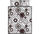 Classic vintage clock pattern Quilt Bed Set