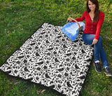 Crow Dark Floral Pattern Premium Quilt