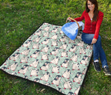 Cute Penguin Pattern Premium Quilt