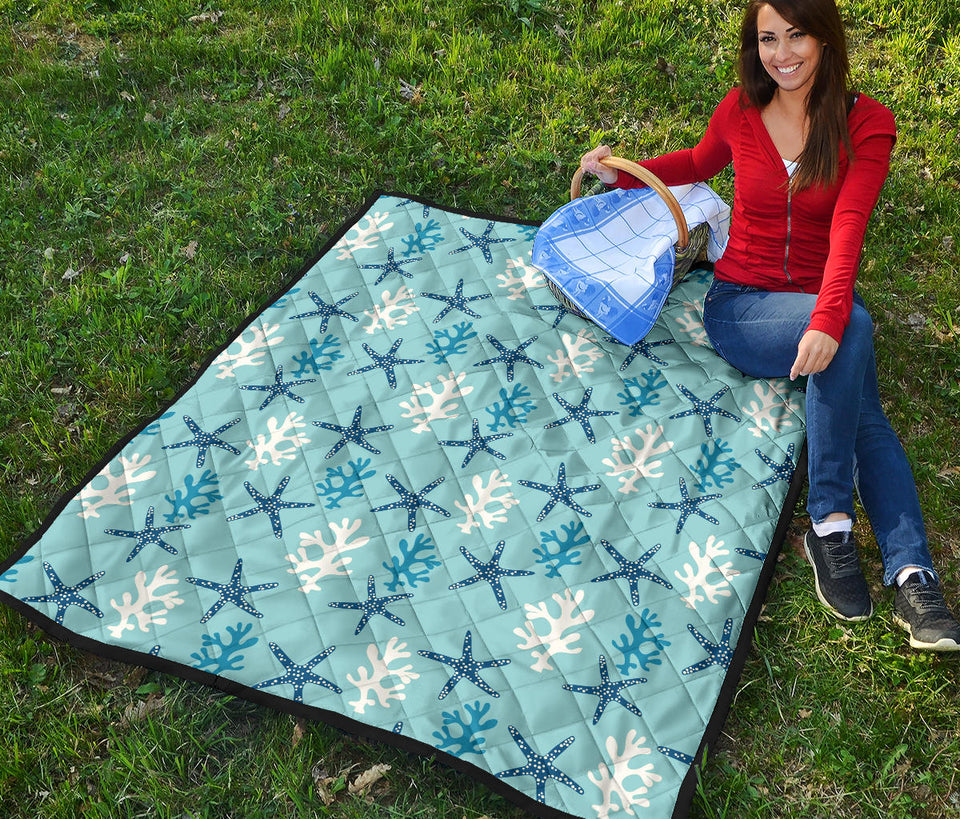 Blue Starfish Coral Reef Pattern Premium Quilt