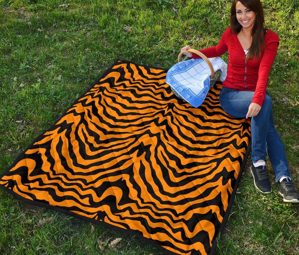 Bengal Tigers Skin Print Pattern Premium Quilt