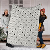 Dog Paws Pattern Print Design 03 Premium Blanket