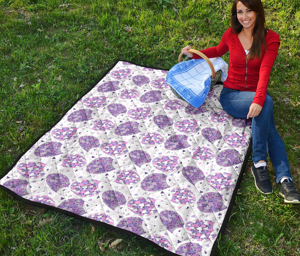 Hedgehog Pattern Print Design 05 Premium Quilt