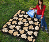 Champignon Mushroom Pattern Premium Quilt