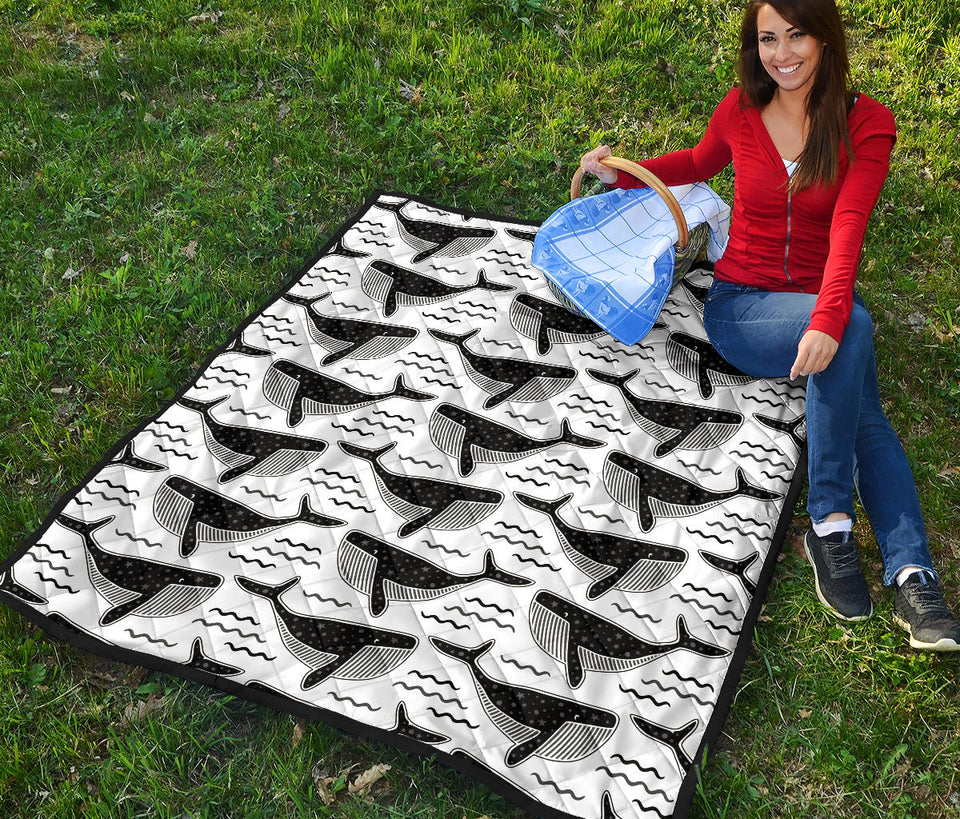 Black Whale Pattern Premium Quilt
