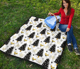 Christmas Tree Holly Snow Star Pattern Premium Quilt