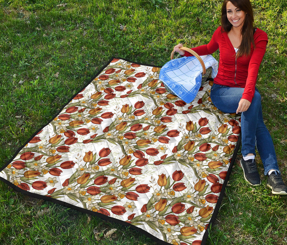 Red Tulips And Daffodils Pattern Premium Quilt