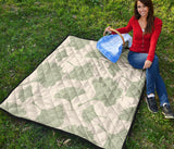 Ginkgo Leaves Pattern Premium Quilt